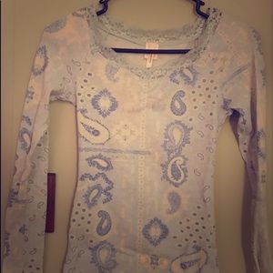 Long Sleeve Patterned Shirt